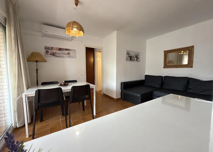 Homeholidaysrentals Roure - Costa Barcelona