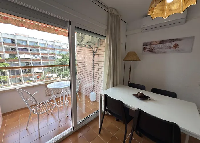 Homeholidaysrentals Roure - Costa Barcelona Lejlighed *