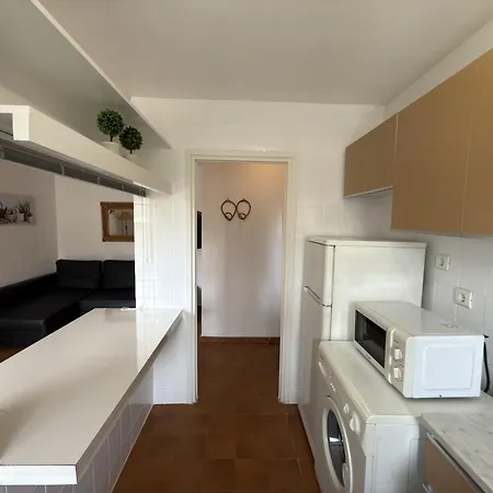 Homeholidaysrentals Roure - Costa Barcelona