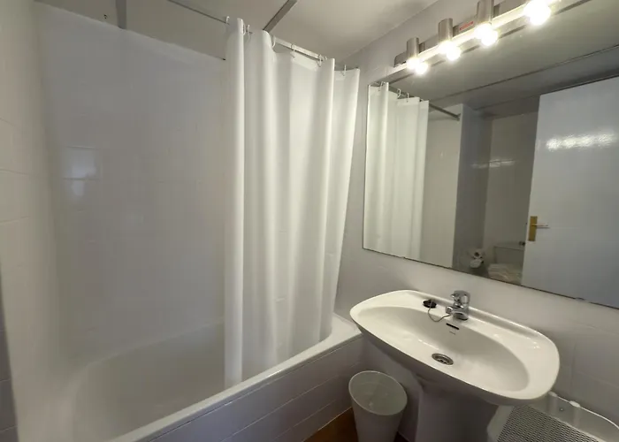 דירה Homeholidaysrentals Roure - Costa Barcelona קאללה