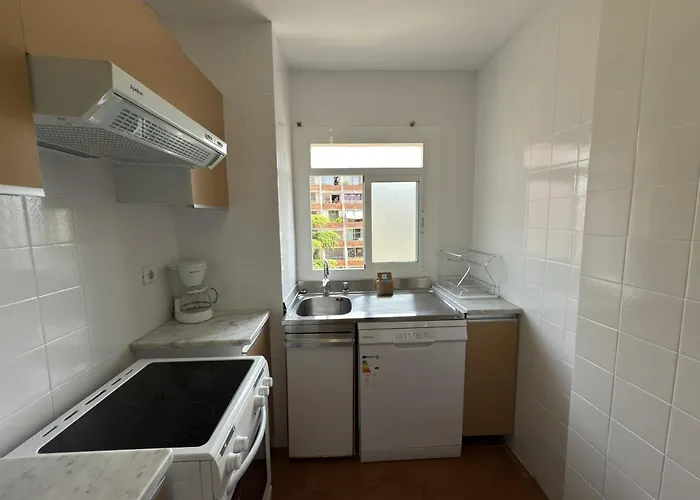 Homeholidaysrentals Roure - Costa Barcelona Apartment *