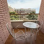 Homeholidaysrentals Roure - Costa Barcelona Apartament
