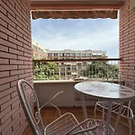Homeholidaysrentals Roure - Costa Barcelona Apartament