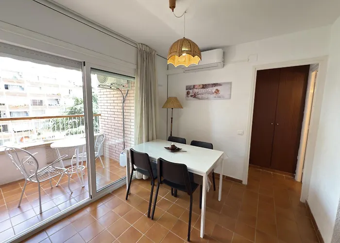Homeholidaysrentals Roure - Costa Barcelona * Calella